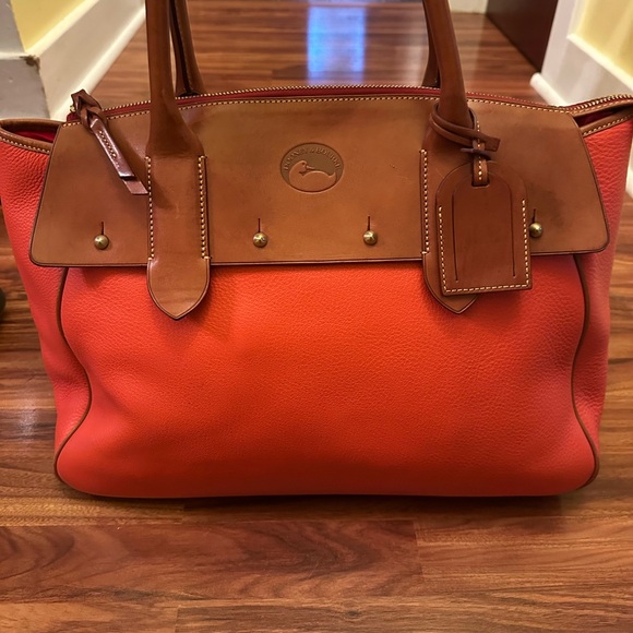 Dooney & Bourke Extra Large Wilson Tangerine - Picture 5 of 9